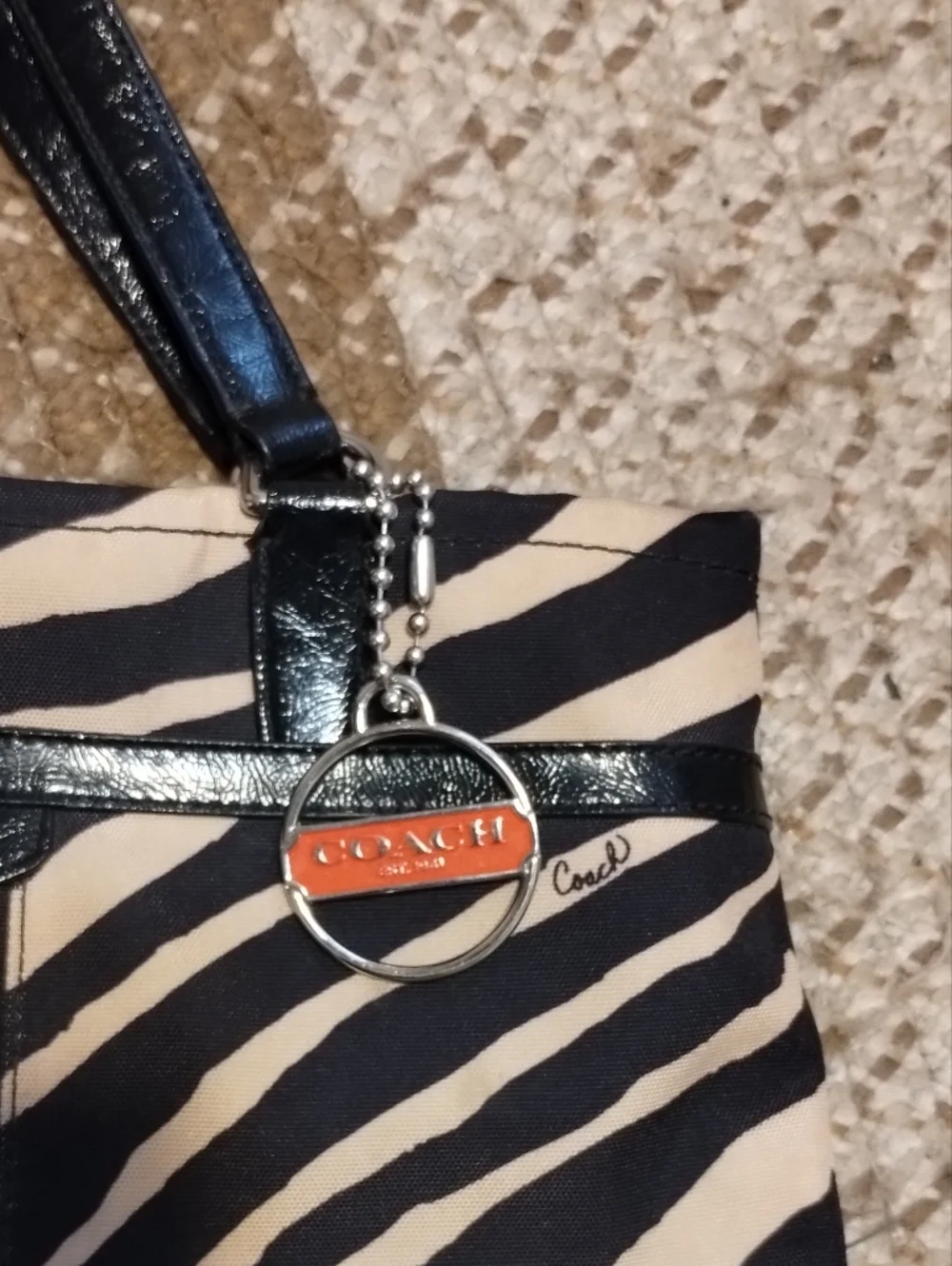 COACH Signature zebra print tote VINTAGE - Picture 2 of 9